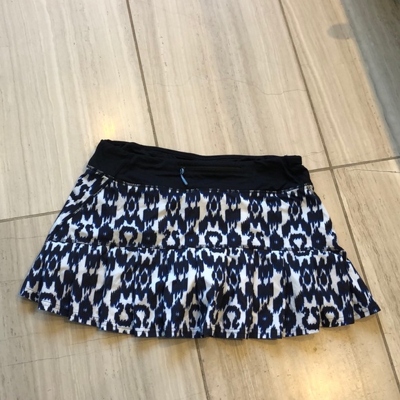 Rare Lululemon Ikat Run Skirt - Picture 2 of 9